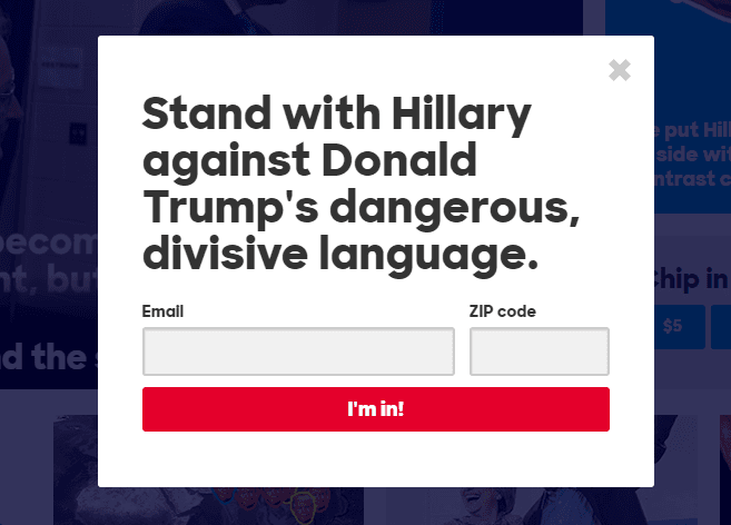 تُظهر هذه الصورة للمسوقين كيف تستخدم هيلاري كلينتون صفحة ضغط لتوسيع قائمة الرسائل الإخبارية عبر البريد الإلكتروني.