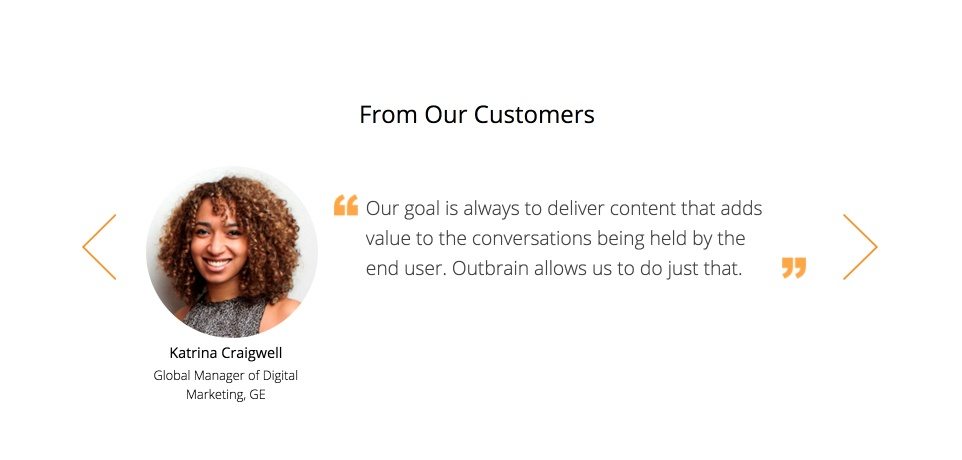 Dieses Bild zeigt Marketern, wie Outbrain Whitespace nutzt, um Kundenreferenzen hervorzuheben und die Conversions zu steigern.