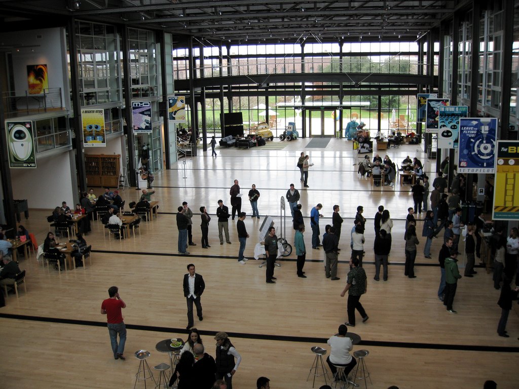 colaborare la locul de muncă Pixar