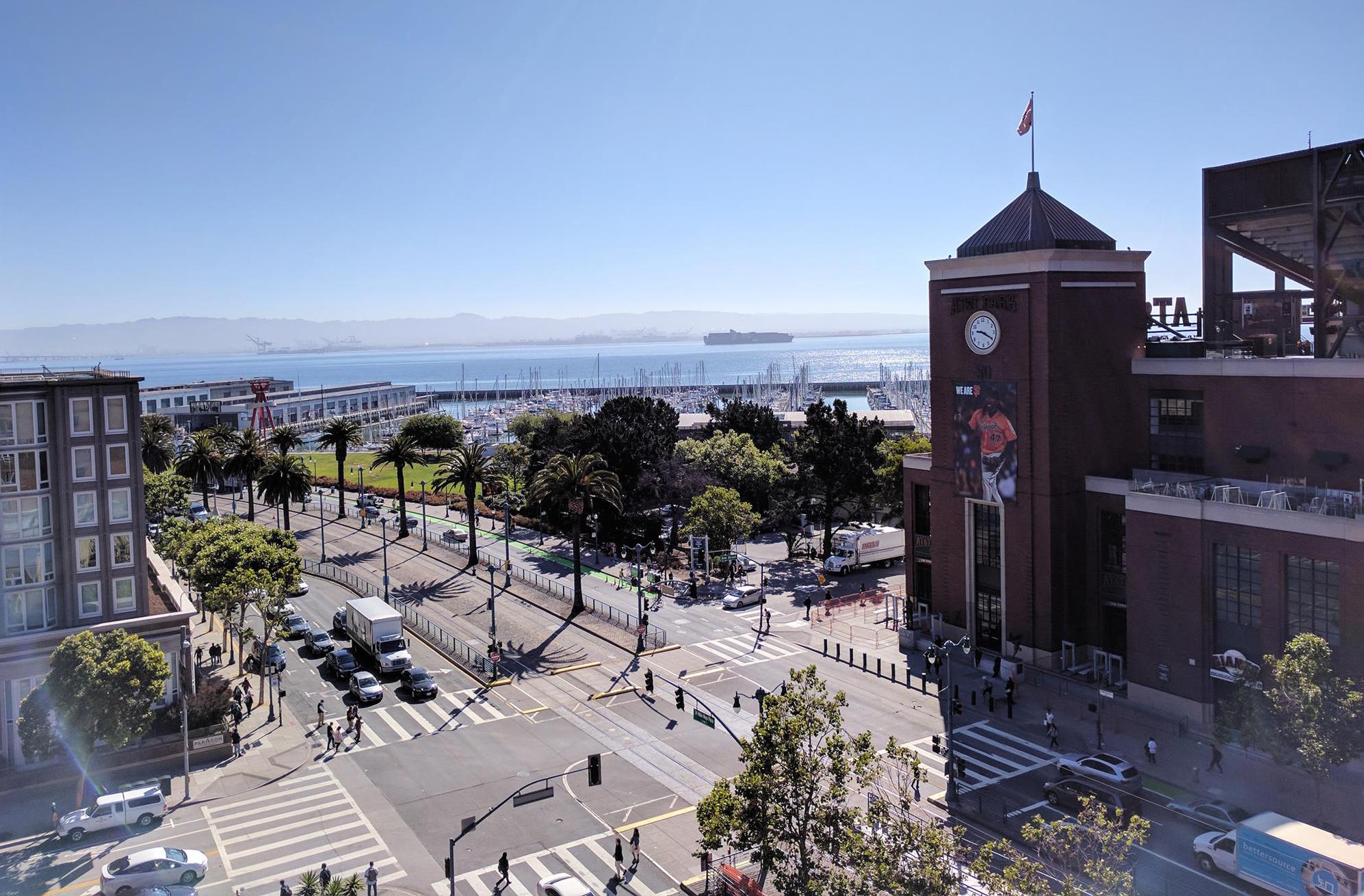 レビューSFオフィスのインスタページ年