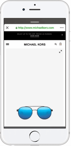 FacebookのAR広告の例