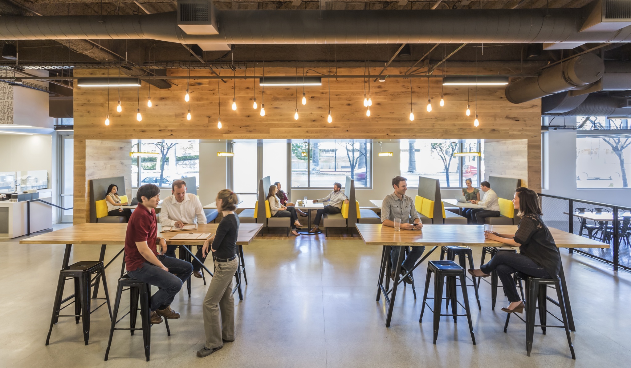 Adobe 总部咖啡厅公司津贴