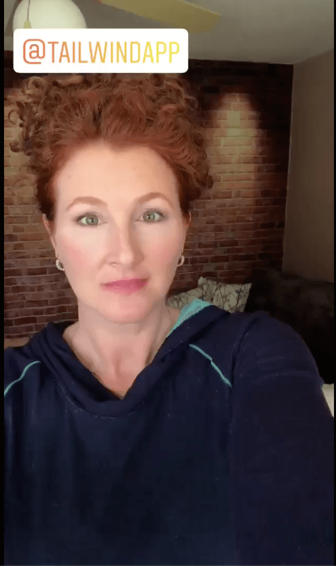 tangkapan layar Instagram Story dengan tag stiker