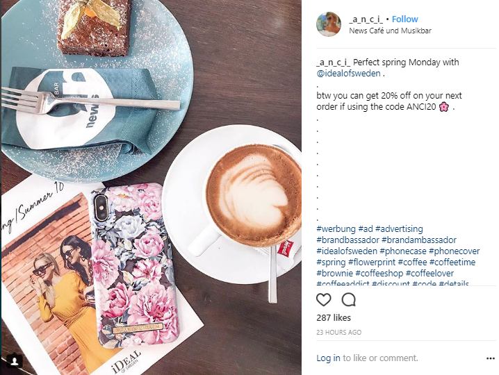 dodaj podziały wierszy, aby oddzielić hashtagi od głównego tekstu