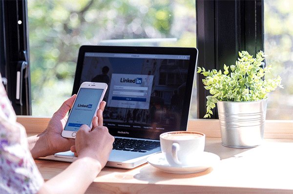 LinkedInLiveが会社の成長にどのように役立つか