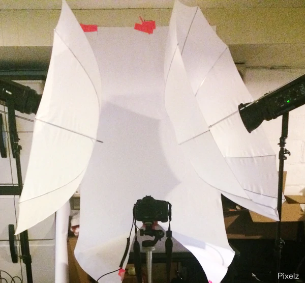 金属製品写真ダブルオーバーヘッド照明 metal product photography double overhead lighting