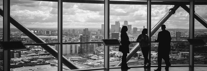 Ludzie biznesu w pracy Business people at work