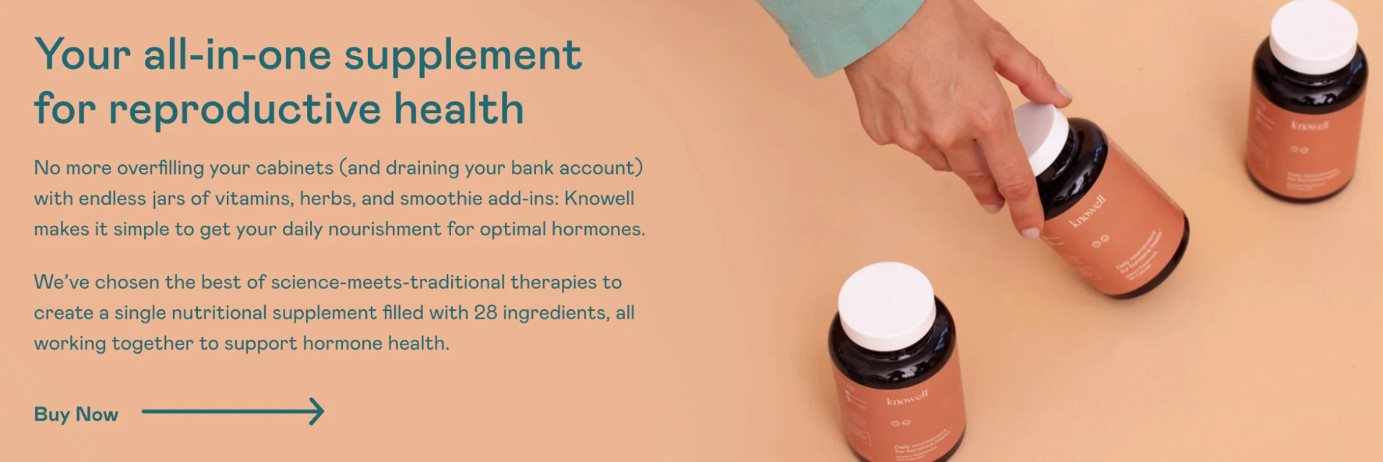 Die Website von Knowell verwendet Richtungspfeile, um die Aufmerksamkeit der Besucher auf sich zu ziehen.