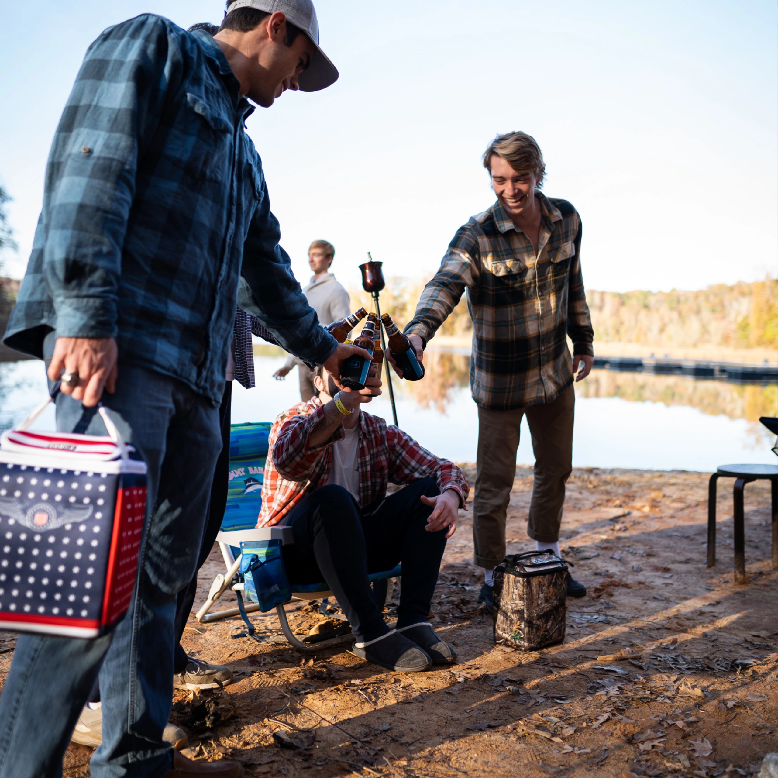 El equipo detrás de Kanga usa los lugares de reunión de los fines de semana como casos de uso para sus refrigeradores y una oportunidad para capturar contenido.