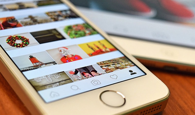 อินสตาแกรมในโทรศัพท์ Instagram In Phone