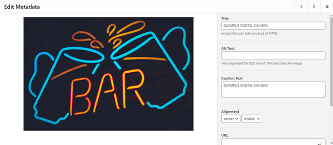 Нажмите на изображения, чтобы изменить их метаданные.