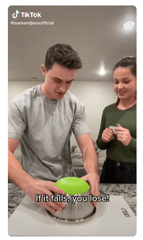 Начало видео с мучным испытанием