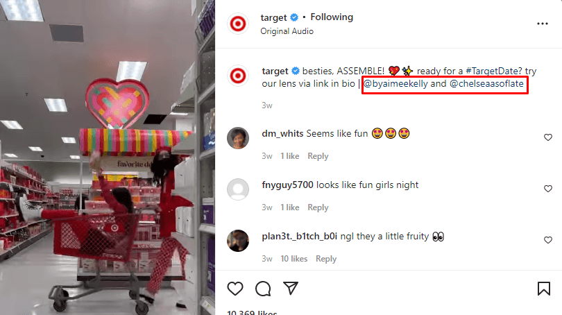 โพสต์ที่แชร์ซ้ำบน Instagram ของ Target ที่ไฮไลต์พวกเขาแท็กและให้เครดิตกับผู้สร้างดั้งเดิมสำหรับเนื้อหา
