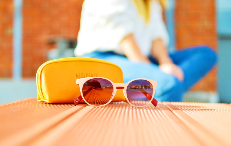 نظارات شمسية ugc لقطة المنتج