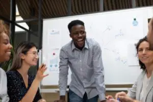 Rilis Produk E-niaga: 3 Februari 2022