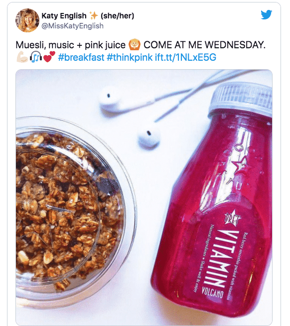 Foto di balik layar Twitter