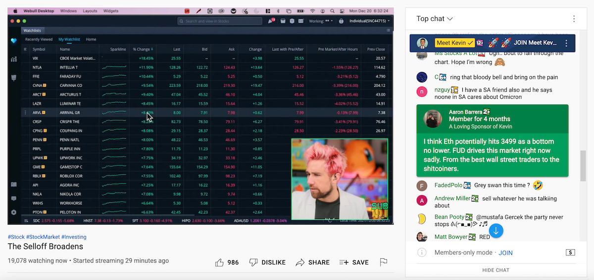 ライブチャットでのYouTubeチャットの現金化機能の例。