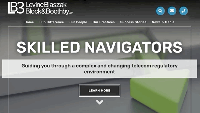 ejemplo de diseño de sitio web de bufete de abogados animado