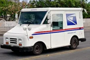 7 Alasan untuk Mempertimbangkan Pengiriman Tarif Tetap USPS