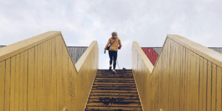 상향 판매 및 교차 판매: 8가지 예와 작동 이유