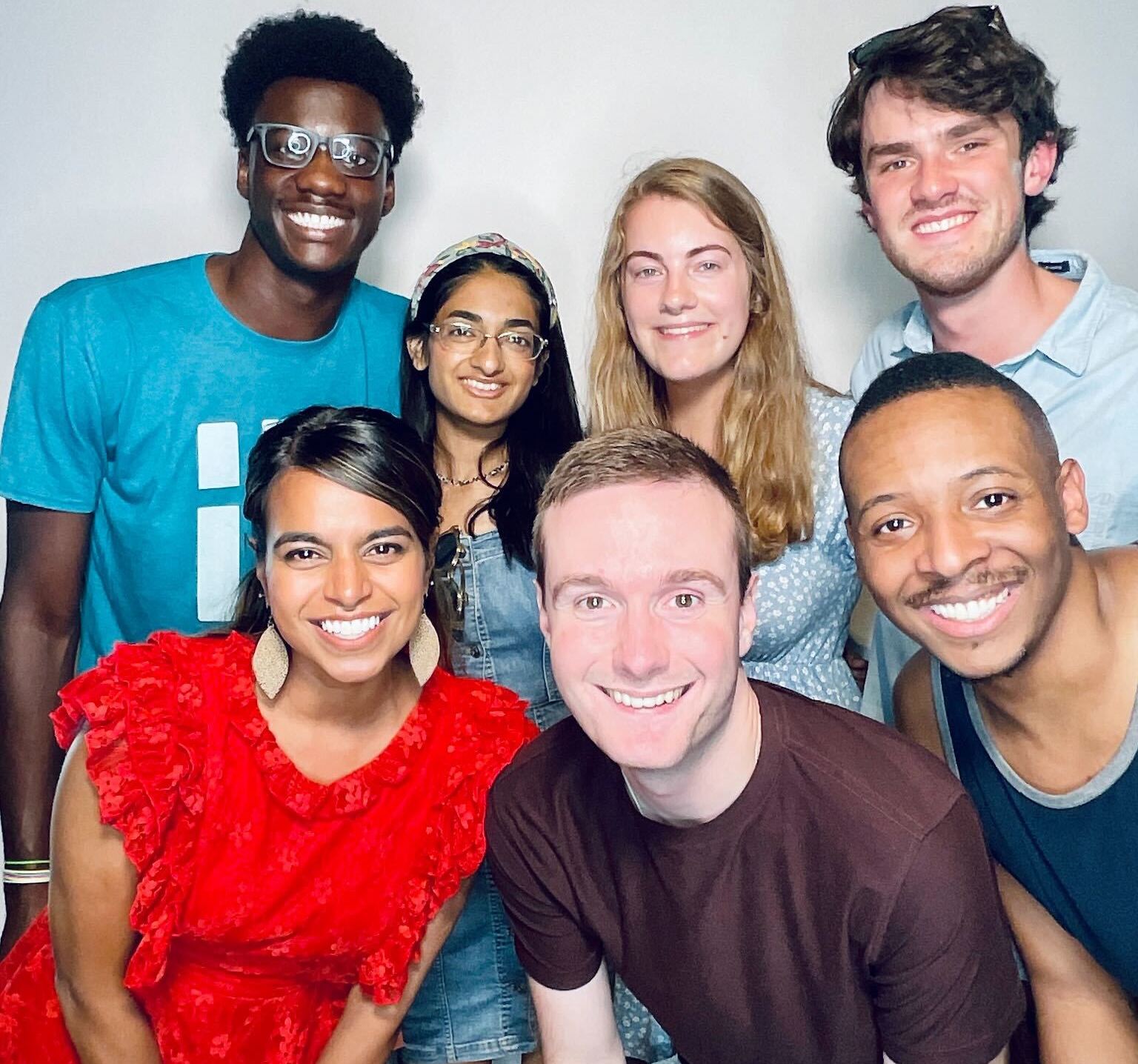 Julius Boateng e un gruppo di colleghi di Sprout Social