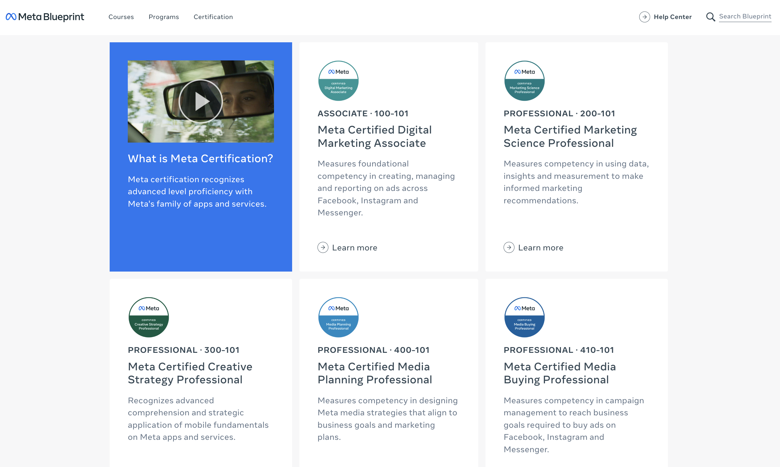Meta Certified Digital Marketing Associate, Media Buying Professional ve daha fazlası dahil olmak üzere bazı Meta Blueprint sertifikalarının ekran görüntüsü.