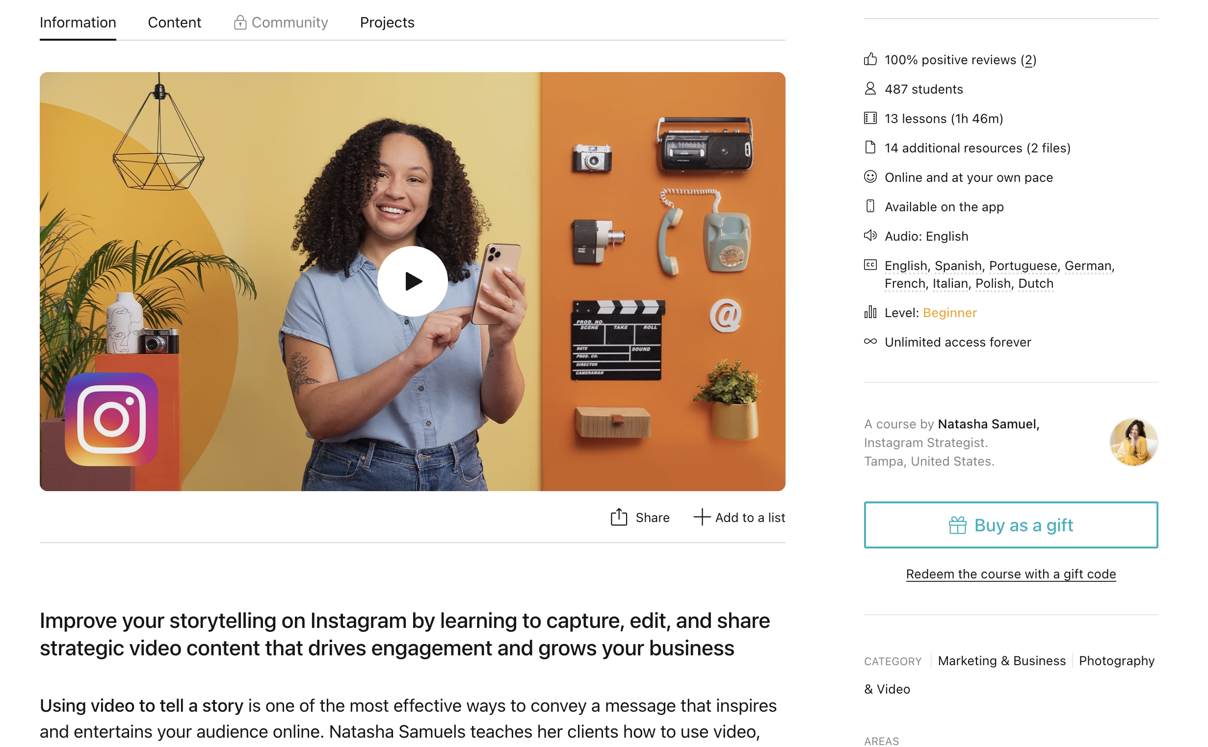 Ücretli kursunun açılış sayfasında, içerik oluşturucu Shine ile Natasha'nın ekran görüntüsü.