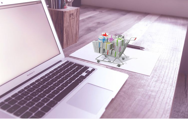 بيع المنتجات عبر الإنترنت - العمل من المنزل