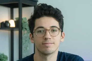 Bailarín de ballet cambia a creador de fotos y videos