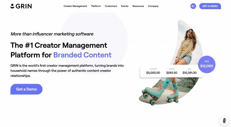 이를 드러내고 웃다