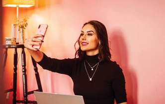 Utilisation du contenu généré par l'utilisateur sur toutes les plateformes | Avec des exemples