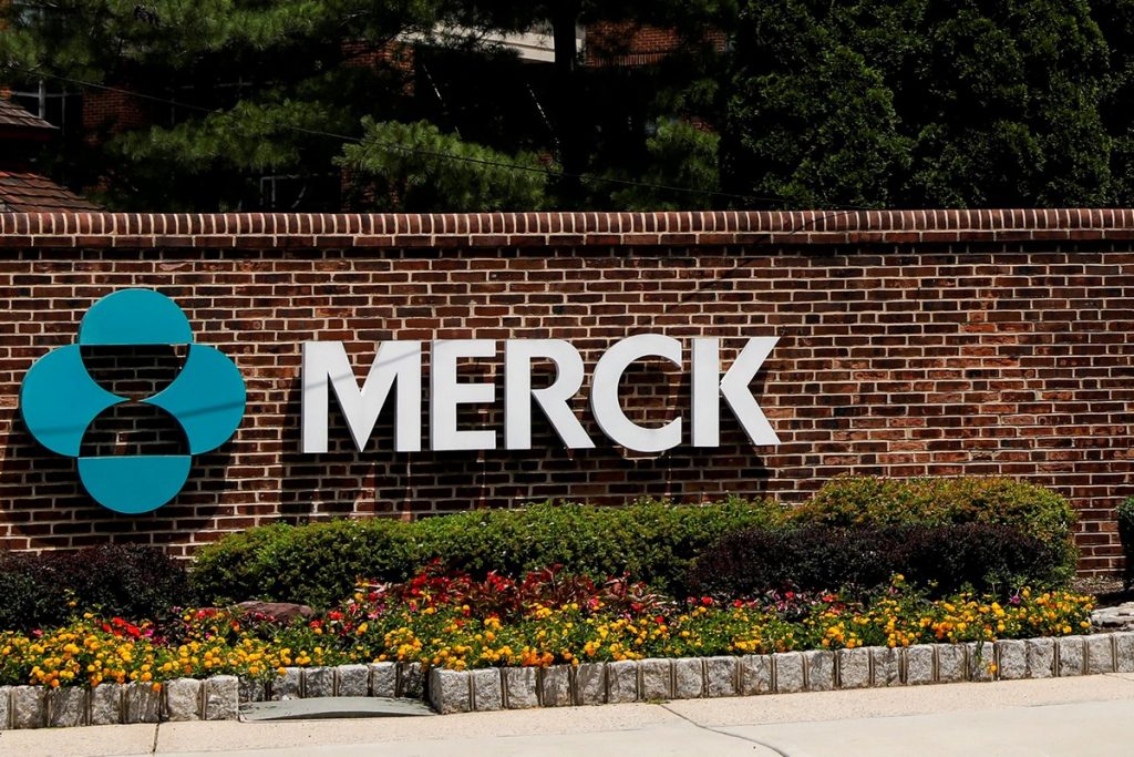 Merck & Co to czołowe firmy z branży opieki zdrowotnej